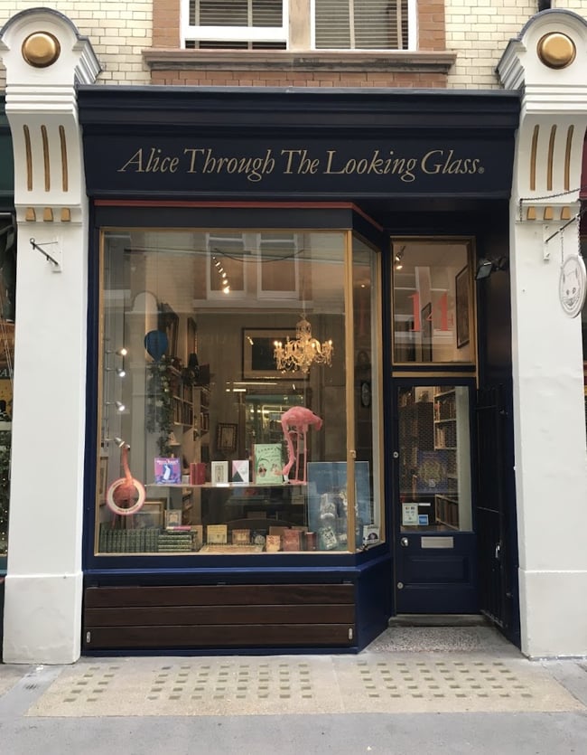 alice-in-wonderland-shop